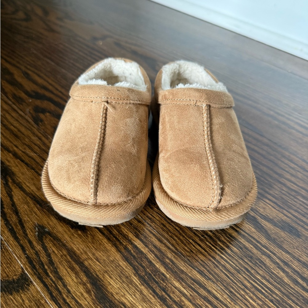 Cat & Jack clog slipper